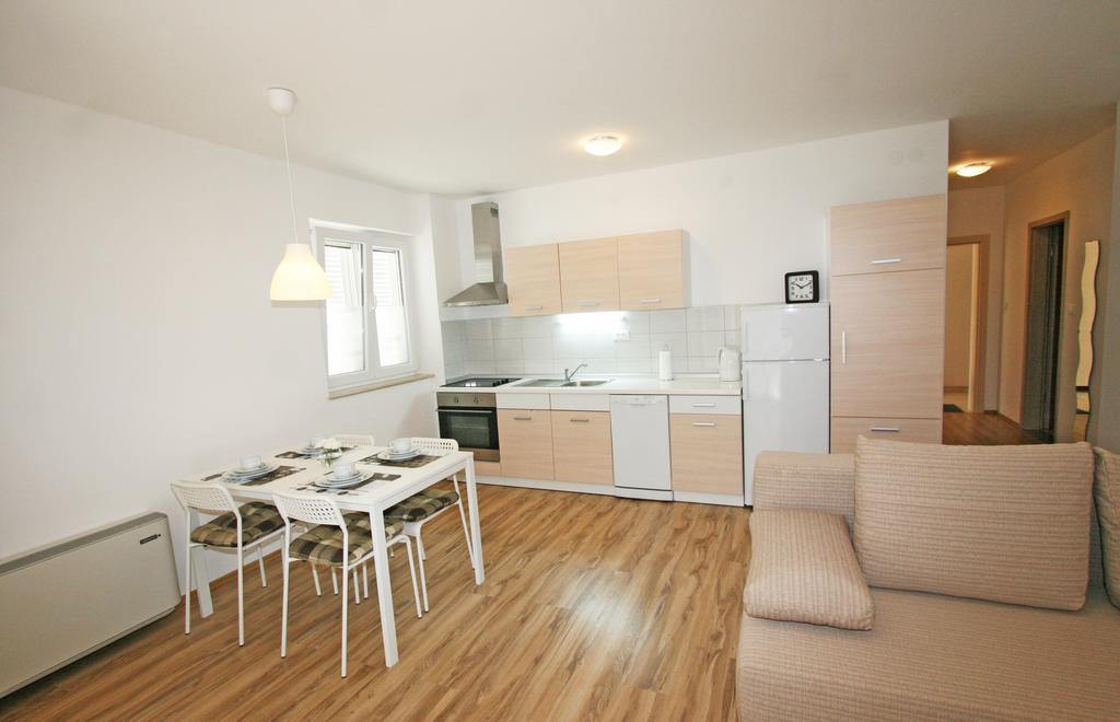 Jurman Apartment Barbariga Habitación foto